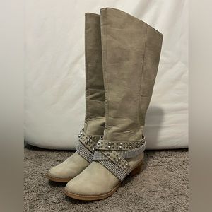 Not Rated Cream Studded Boots / Size 8.5